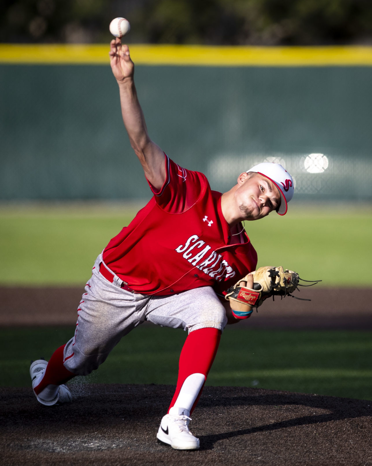 Scarlets vs. Royals